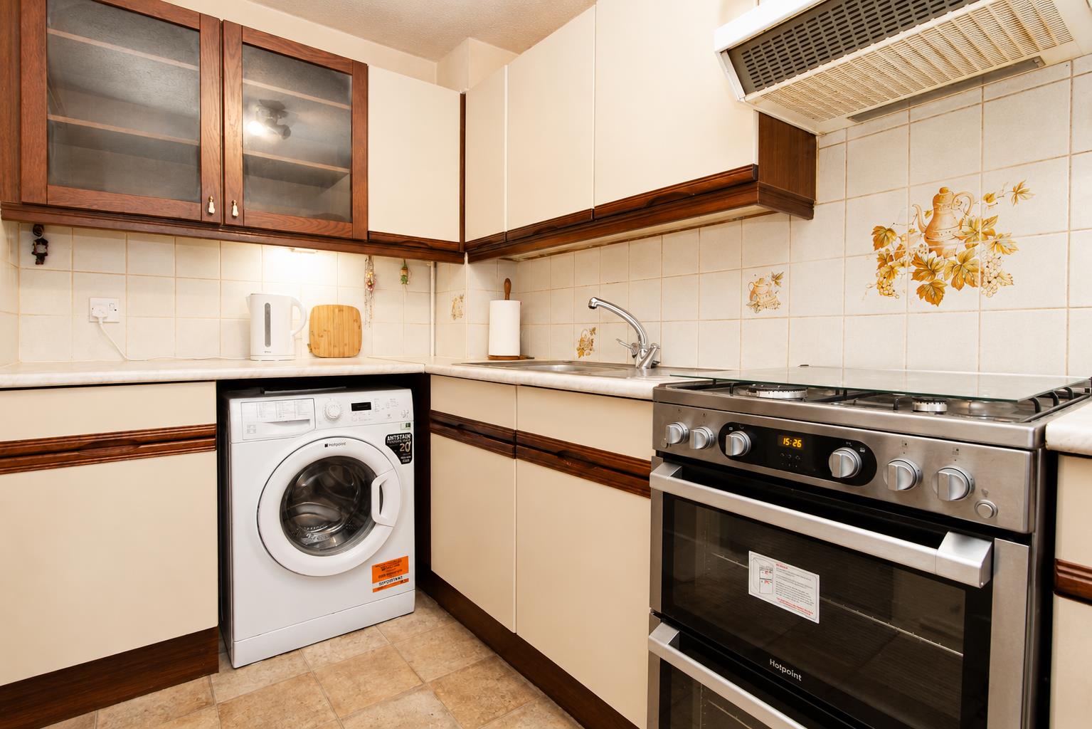 Apeldoorn Drive, Wallington